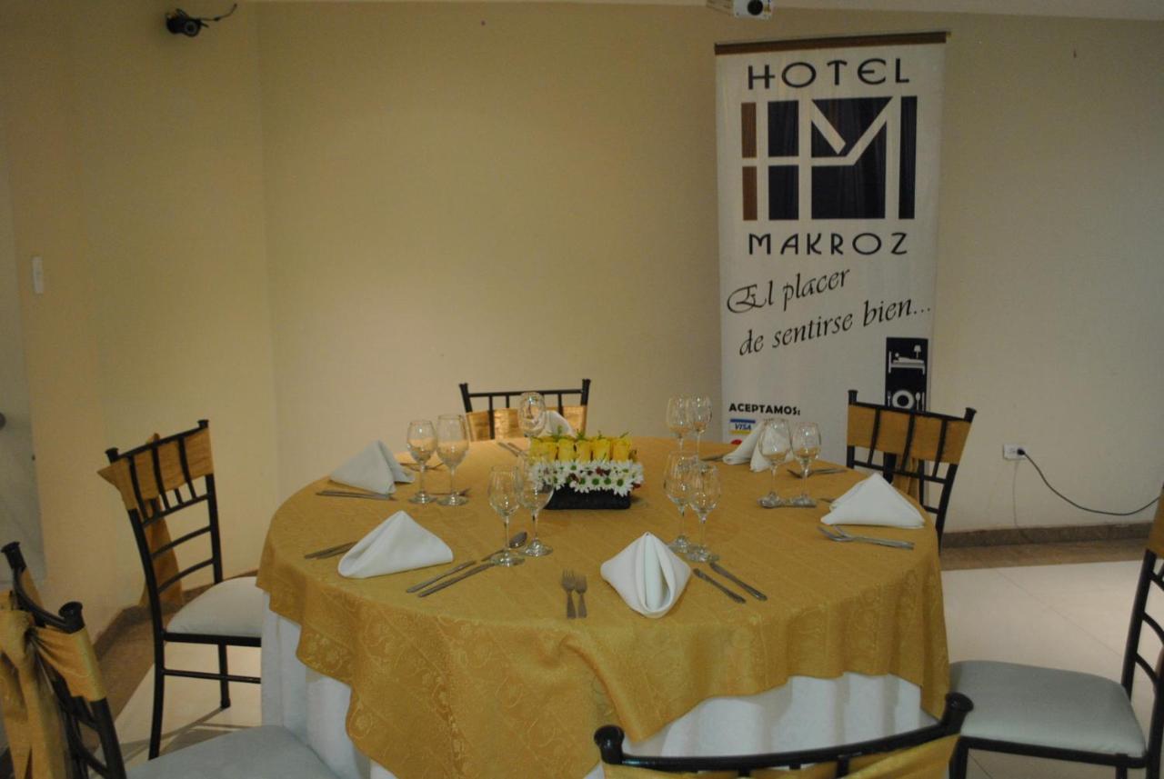 Hotel Makroz Latacunga Exteriör bild